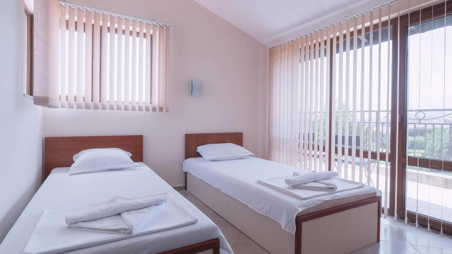 Sunrise Apartments Sozopol Bulgaria