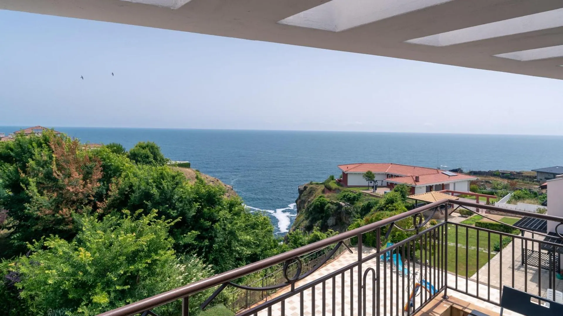 Sunrise Apartments Sozopol